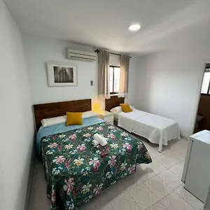 https://hostal-avenida-conil-de-la-frontera.es-andalucia.com